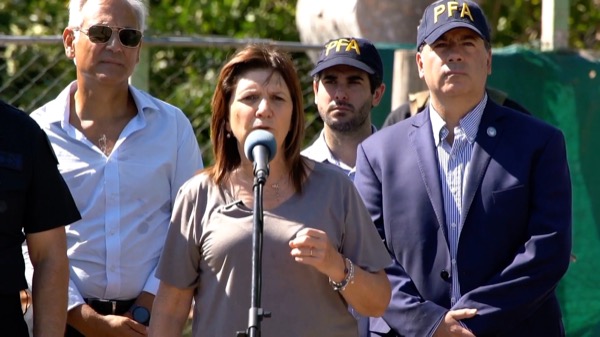 Bullrich zerstört Drogenbunker – Kampf gegen die Narcos in Moreno! 🚔