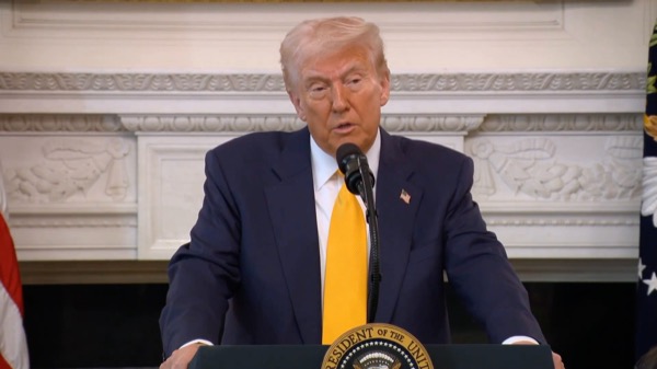 Donald Trump über Umfragen, Ukraine & US-Politik – Rede vor Gouverneuren