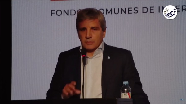 Caputo kündigt historische Wirtschaftsreformen für Argentinien an!