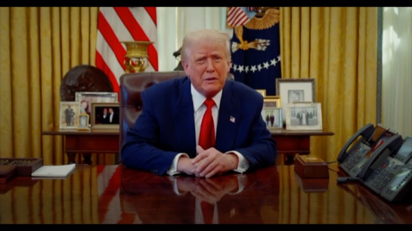 Donald Trump stellt „CBP Home App“ vor: Selbstabschiebung für illegale Migranten!