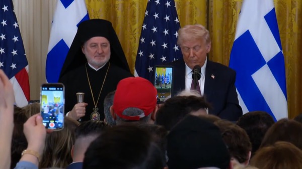 Trump feiert griechischen Unabhängigkeitstag im Weißen Haus